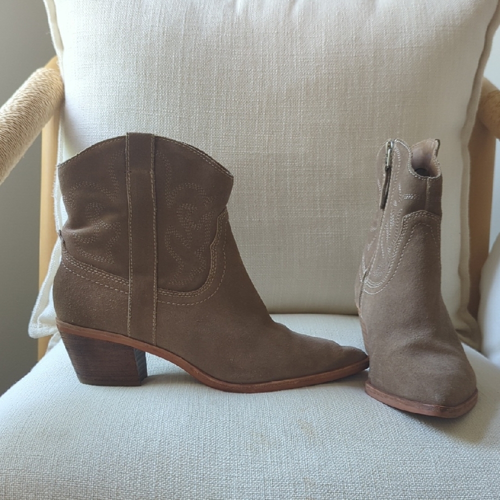 Dolce Vita Brown Ankle Booties with Western Flair